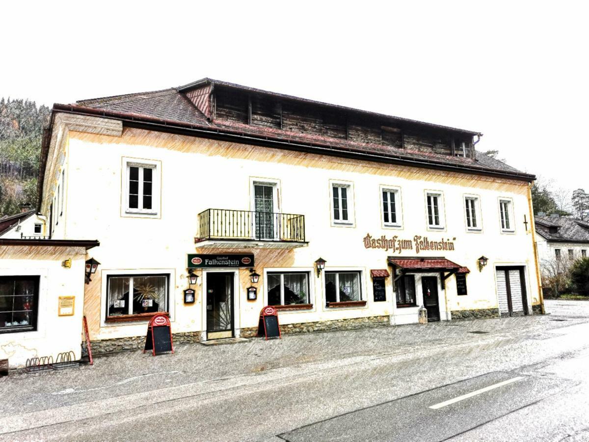 Gasthof Zum Falkenstein Hotel Schwarzau im Gebirge Exterior photo